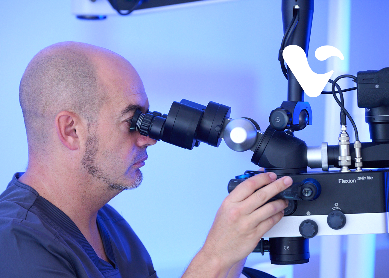Ventajas del microscopio en endodoncia: el Dr. Jon Eskurza habla de sus beneficios para la revista Maxillaris 1300x928 BLOG MAXILLARIS JON ESKURZA2
